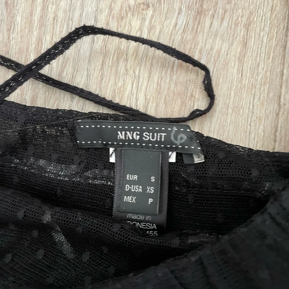 Mesh Black Ruffled Top - Picture 4 of 4